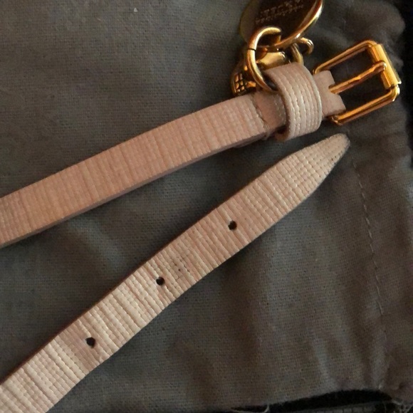 Alexander McQueen bracelet ⭐️1HR price drop⭐️ - Picture 6 of 8